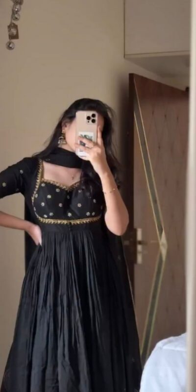RTC 6024 Black Color Vichitra Silk Thread Sequence Work Gown . Exclusive Offer ₹1999. Delivery 4-6 Working Days. Shop now. | Gowns, Bollywood Gowns, Creative Gowns, Designer Gowns, Embroidered Gowns, Party Wear Gowns