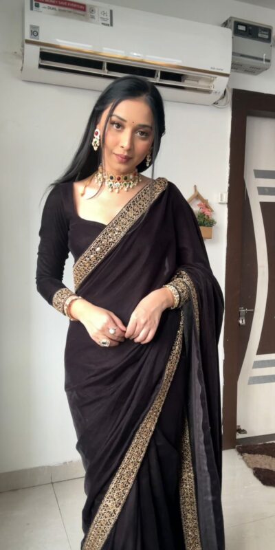 Black 9000 Velvet With Embroidery Lace Border Saree | Sarees, Bollywood Sarees, Creative Sarees, Designer Sarees, Embroidered Sarees, Ethnic Saree, Modern Digital sarees, Party Wear Sarees