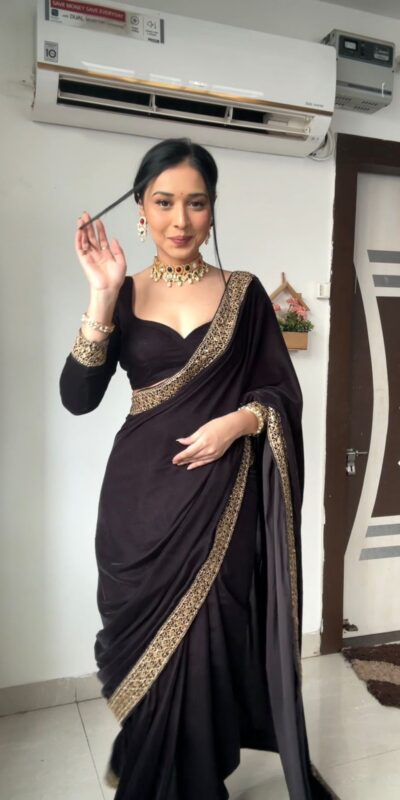 Black 9000 Velvet With Embroidery Lace Border Saree | Sarees, Bollywood Sarees, Creative Sarees, Designer Sarees, Embroidered Sarees, Ethnic Saree, Modern Digital sarees, Party Wear Sarees