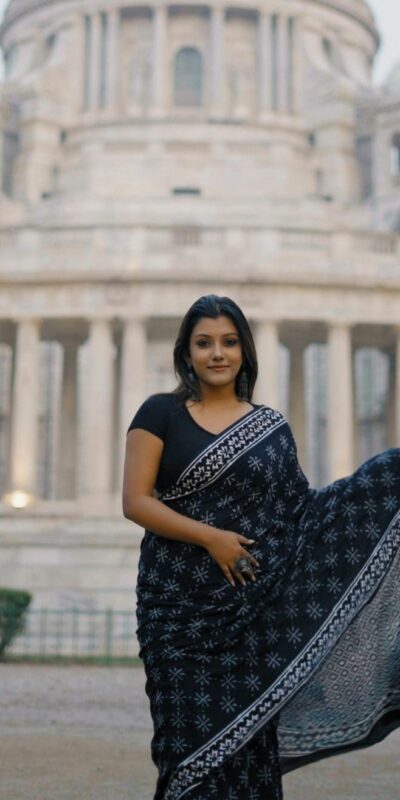 Black Soft Linen Silk Digital Print Saree | Sarees, Bollywood Sarees, Creative Sarees, Designer Sarees, Embroidered Sarees, Ethnic Saree, Modern Digital sarees, Party Wear Sarees
