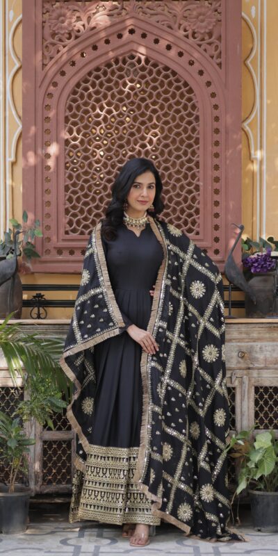 Black Star Georgette Zari Embroidery Work Gown | Gowns, Bollywood Gowns, Creative Gowns, Designer Gowns, Embroidered Gowns, Party Wear Gowns