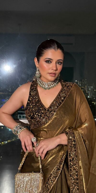 Brown Space Silk Embroidery Zari Work Saree | Sarees, Bollywood Sarees, Creative Sarees, Designer Sarees, Embroidered Sarees, Ethnic Saree, Modern Digital sarees, Party Wear Sarees