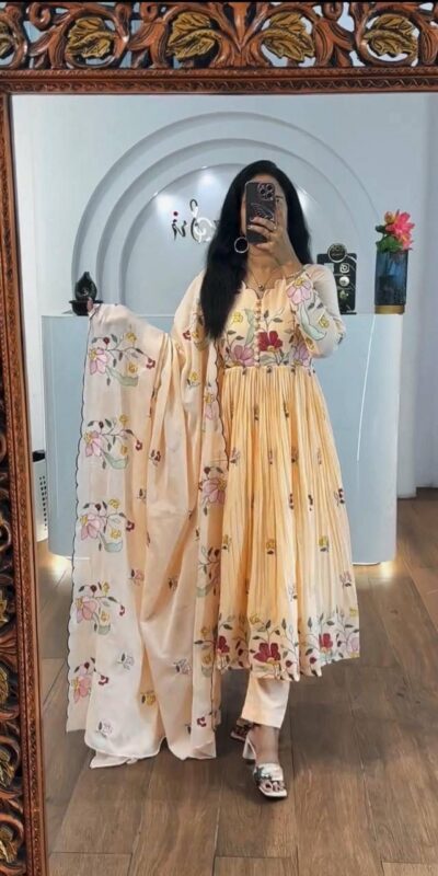 Chiku Fox Georgette With Thread Embroidery Gown | Jump Suits, Salwar suit, Casual Suits, Creative suits, Designer Suits, Palazzo Suits, Party Wear Suits, Patiala Suits, Straight Suits