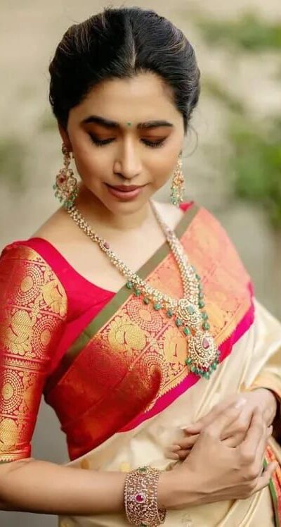Classic Off White Lichi Silk Jacquard Work Saree | Sarees, Bollywood Sarees, Creative Sarees, Designer Sarees, Embroidered Sarees, Ethnic Saree, Modern Digital sarees, Party Wear Sarees
