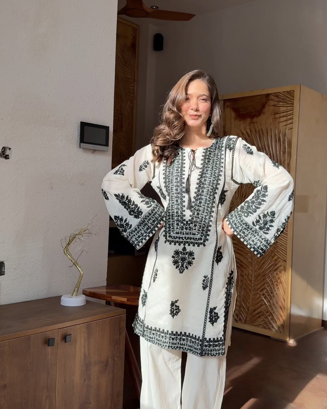 SRK 5349 White Rayon Butti Silk Salwar Suit with Embroidery Work. Special Price ₹1899. Delivery 4-6 Working Days. Shop now. | Jump Suits, Salwar suit, Casual Suits, Creative suits, Designer Suits, Palazzo Suits, Party Wear Suits, Patiala Suits, Straight Suits