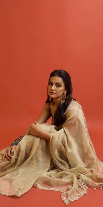 Cream Crunchy Silk Embroidery Zari Work Saree | Sarees, Bollywood Sarees, Creative Sarees, Designer Sarees, Embroidered Sarees, Ethnic Saree, Modern Digital sarees, Party Wear Sarees
