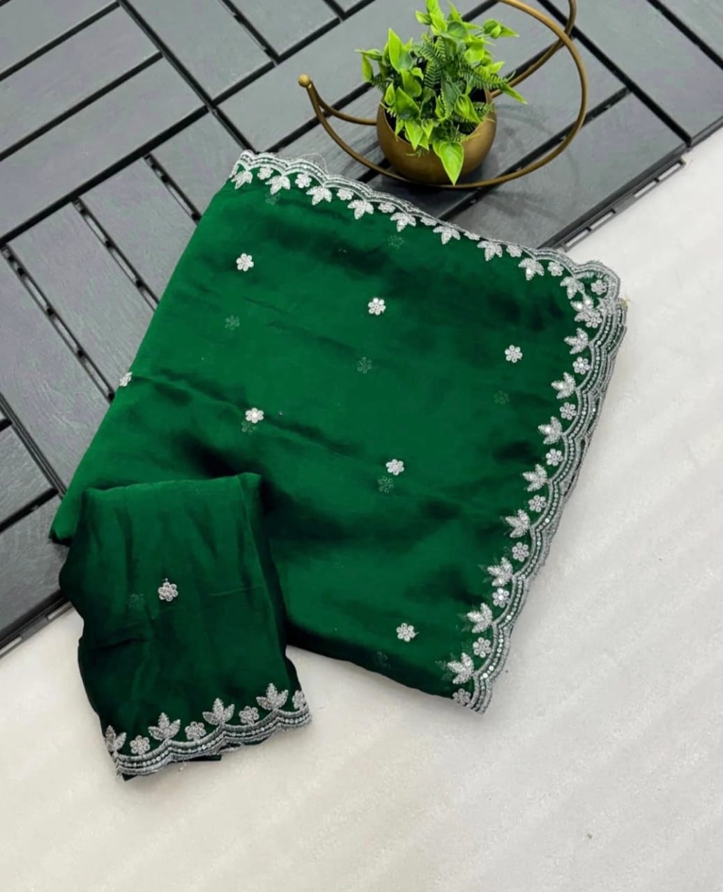 Green Rangoli Chiffon Embroidery Cut Work Saree | Sarees, Bollywood Sarees, Creative Sarees, Designer Sarees, Embroidered Sarees, Ethnic Saree, Modern Digital sarees, Party Wear Sarees