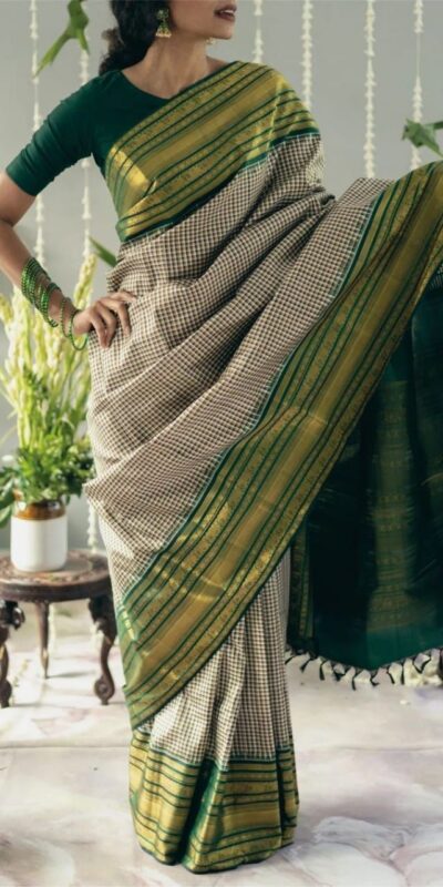 Green Soft Lichi Silk Rich Pallu Border Work Saree | Sarees, Bollywood Sarees, Creative Sarees, Designer Sarees, Embroidered Sarees, Ethnic Saree, Modern Digital sarees, Party Wear Sarees