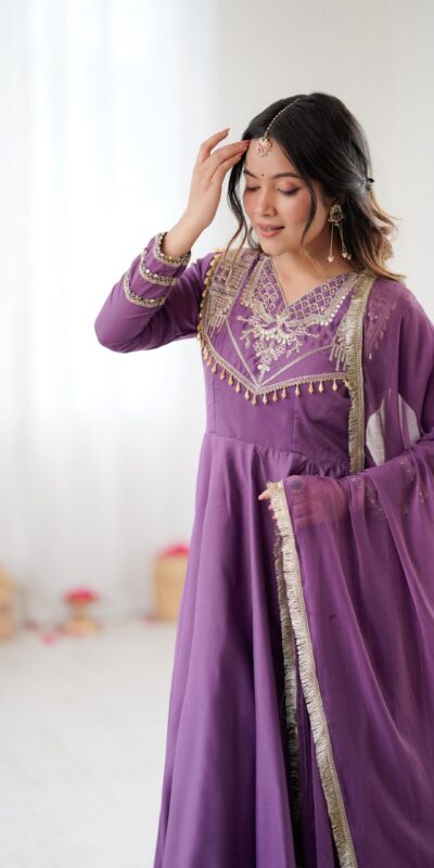 Lavender Roman Silk Lace Work Border Gown | Gowns, Bollywood Gowns, Creative Gowns, Designer Gowns, Embroidered Gowns, Party Wear Gowns