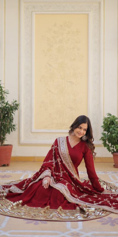 Maroon Faux Blooming Embroider Zari Gown | Gowns, Bollywood Gowns, Creative Gowns, Designer Gowns, Embroidered Gowns, Party Wear Gowns