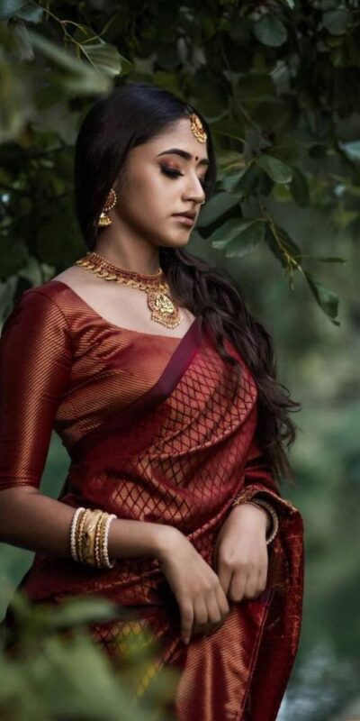 Maroon Soft Litchi Silk Jacquard Work On All Over Saree | Sarees, Bollywood Sarees, Creative Sarees, Designer Sarees, Embroidered Sarees, Ethnic Saree, Modern Digital sarees, Party Wear Sarees