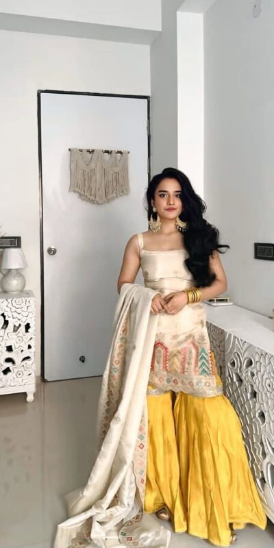 Off White Chinnon Silk Lace Work Salwar Suit | Jump Suits, Salwar suit, Casual Suits, Creative suits, Designer Suits, Palazzo Suits, Party Wear Suits, Patiala Suits, Straight Suits