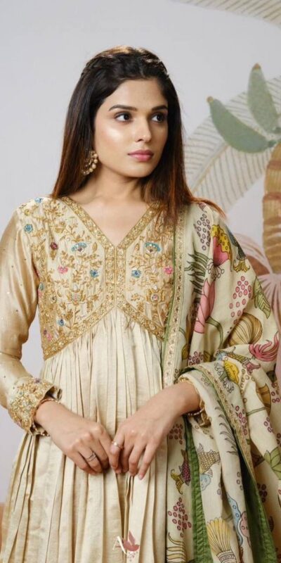 Off White Chinon With Kalamkari Print Gown | Lehenga, Bollywood Lehenga, Creative Lehenga, Designer Lehenga, Embroidered Lehenga, Party Wear Lehenga
