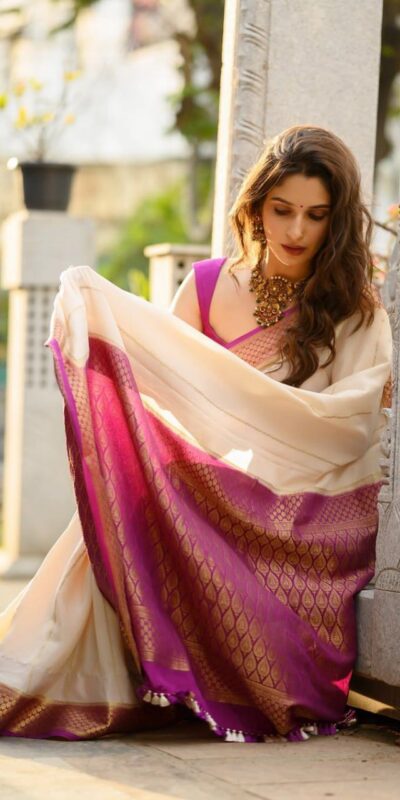 Off White Soft Lichi Silk Rich Pallu Border Saree | Sarees, Bollywood Sarees, Creative Sarees, Designer Sarees, Embroidered Sarees, Ethnic Saree, Modern Digital sarees, Party Wear Sarees