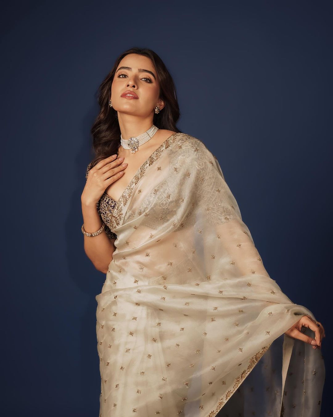 Off White Soft TB Organza Lace Zari Work Saree | Sarees, Bollywood Sarees, Creative Sarees, Designer Sarees, Embroidered Sarees, Ethnic Saree, Modern Digital sarees, Party Wear Sarees