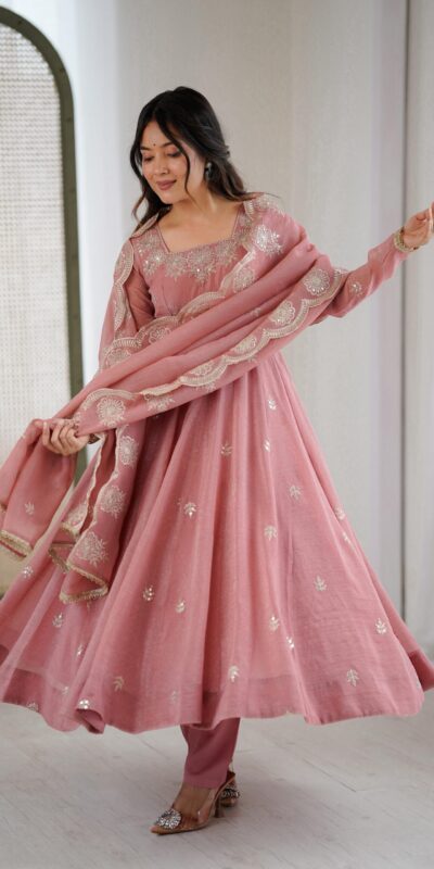 Onion Crunchy Silk Embroidery Work Gown | Gowns, Bollywood Gowns, Creative Gowns, Designer Gowns, Embroidered Gowns, Party Wear Gowns