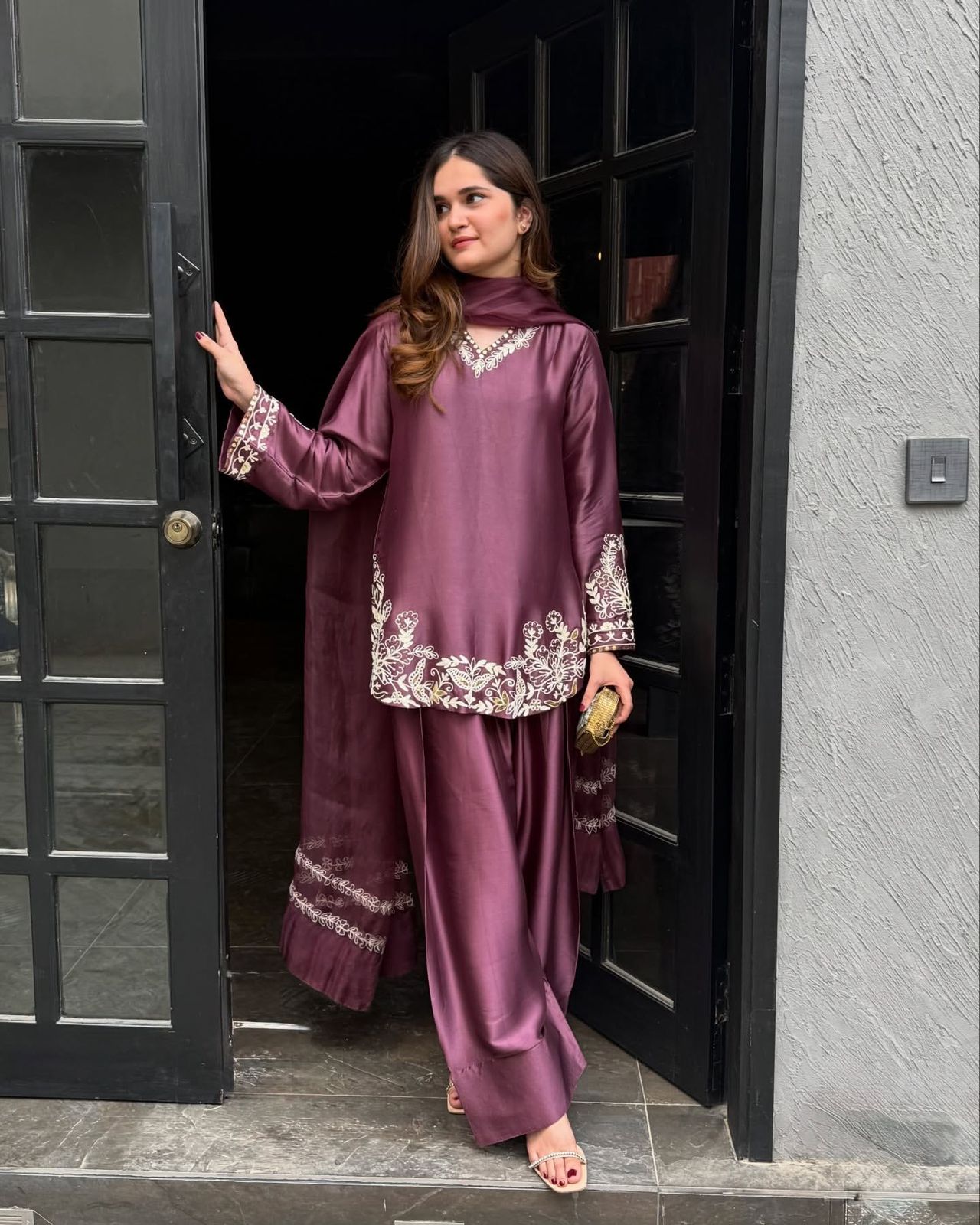 Onion Natural Crep Silk Embroidery Salwar Suit | Jump Suits, Tops & Bottoms, Track Suits, Salwar suit, Casual Suits, Creative suits, Designer Suits, Palazzo Suits, Party Wear Suits, Patiala Suits, Straight Suits, Trendy Wear