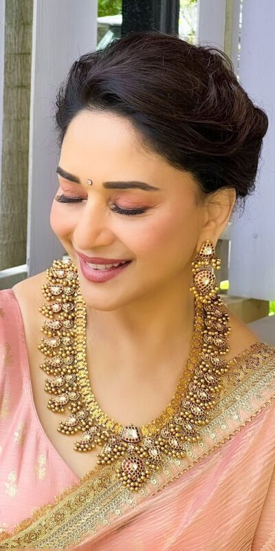 Peach Banarasi Crush Twil Embroidery Work Saree | Sarees, Bollywood Sarees, Creative Sarees, Designer Sarees, Embroidered Sarees, Ethnic Saree, Modern Digital sarees, Party Wear Sarees