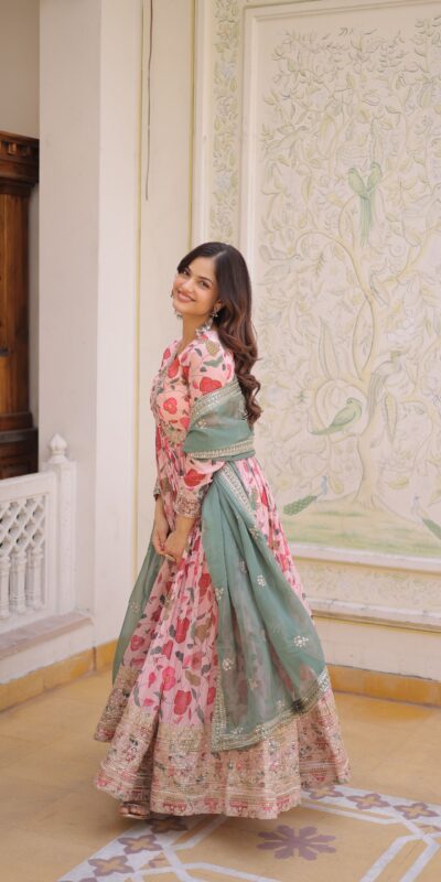 Peach Russian Silk Embroidery Zari Work Gown | Gowns, Bollywood Gowns, Creative Gowns, Designer Gowns, Embroidered Gowns, Party Wear Gowns