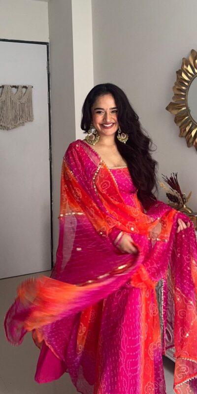 Pink Georgette Printed Gown | Gowns, Bollywood Gowns, Creative Gowns, Designer Gowns, Embroidered Gowns, Party Wear Gowns