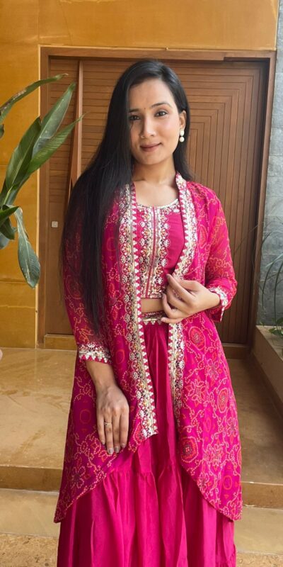 Red Chinon Thread Embroidery Work Lehenga Choli | Lehenga, Bollywood Lehenga, Creative Lehenga, Designer Lehenga, Embroidered Lehenga, Party Wear Lehenga