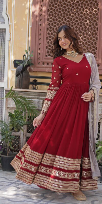 Red Faux Blooming Zari Embroidery Work Gown | Gowns, Bollywood Gowns, Creative Gowns, Designer Gowns, Embroidered Gowns, Party Wear Gowns
