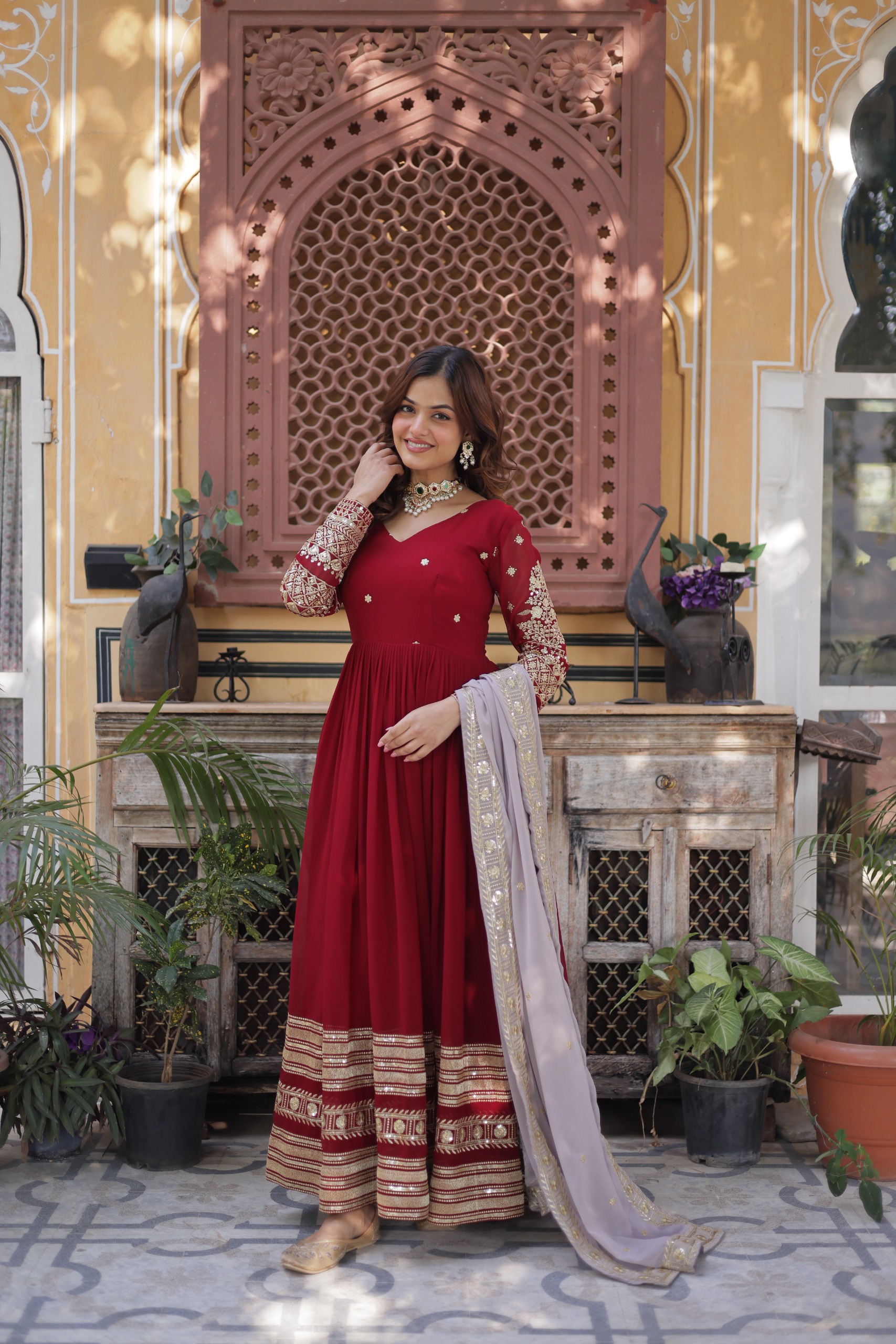 Red Faux Blooming Zari Embroidery Work Gown | Gowns, Bollywood Gowns, Creative Gowns, Designer Gowns, Embroidered Gowns, Party Wear Gowns