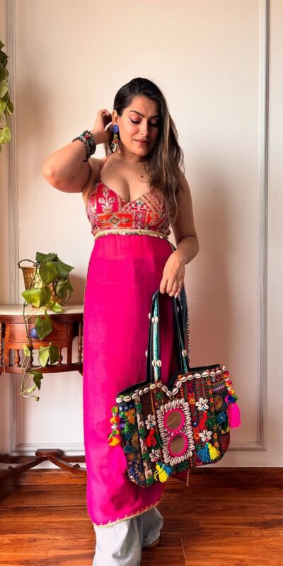 Red Georgette Embroidery Work Kurti | Kurti, Bollywood Kurti, Creative Kurtis, Designer Kurti, Party Wear Kurti, Selfie Kurti