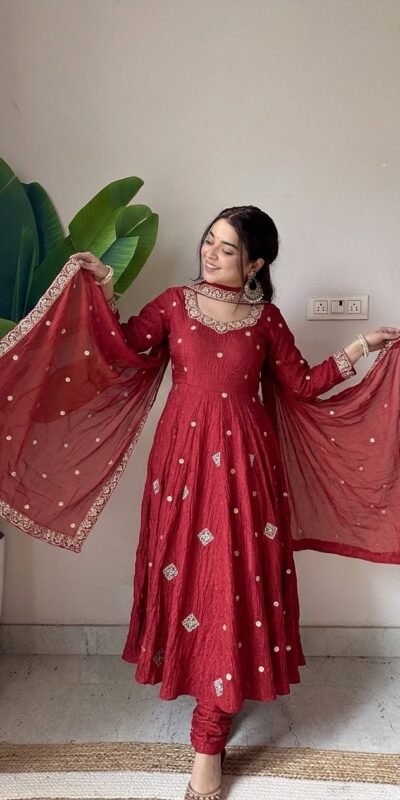 SRK 5351 Red Crunchy Silk Gown Perfect for Wedding, Party, Haldi, Anniversary, Holi – . Affordable Price ₹2149. Delivery 4-6 Working Days. Shop now. | Gowns, Bollywood Gowns, Creative Gowns, Designer Gowns, Embroidered Gowns, Party Wear Gowns