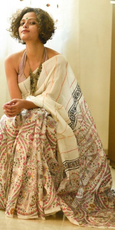 White Heavy Dola Silk Digital Print Saree | Sarees, Bollywood Sarees, Creative Sarees, Designer Sarees, Embroidered Sarees, Ethnic Saree, Modern Digital sarees, Party Wear Sarees