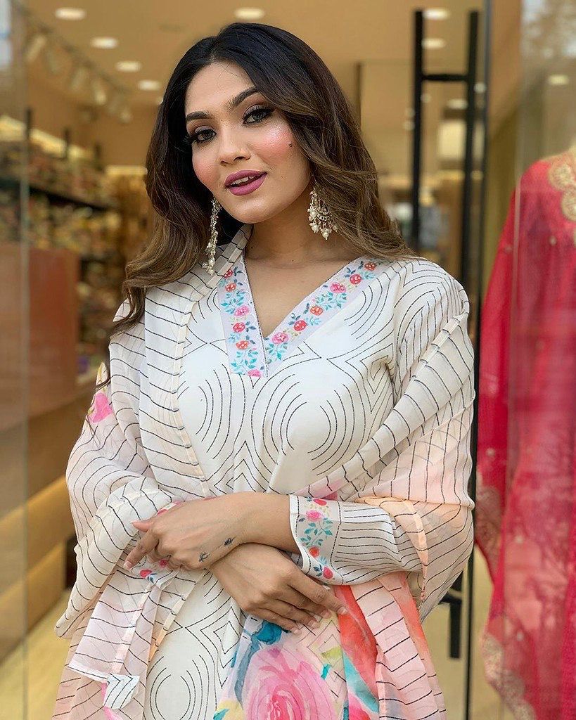 White Maslin Digital Printed Salwar Suit | Jump Suits, Salwar suit, Casual Suits, Creative suits, Designer Suits, Palazzo Suits, Party Wear Suits, Patiala Suits, Straight Suits