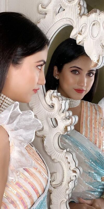 White Soft Georgette Shaded Sequin Saree | Sarees, Bollywood Sarees, Creative Sarees, Designer Sarees, Embroidered Sarees, Ethnic Saree, Modern Digital sarees, Party Wear Sarees