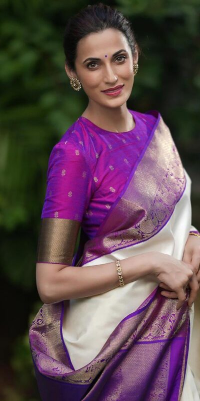 White Soft Lichi Silk Cloth Lace Border Work Saree | Sarees, Bollywood Sarees, Creative Sarees, Designer Sarees, Embroidered Sarees, Ethnic Saree, Modern Digital sarees, Party Wear Sarees