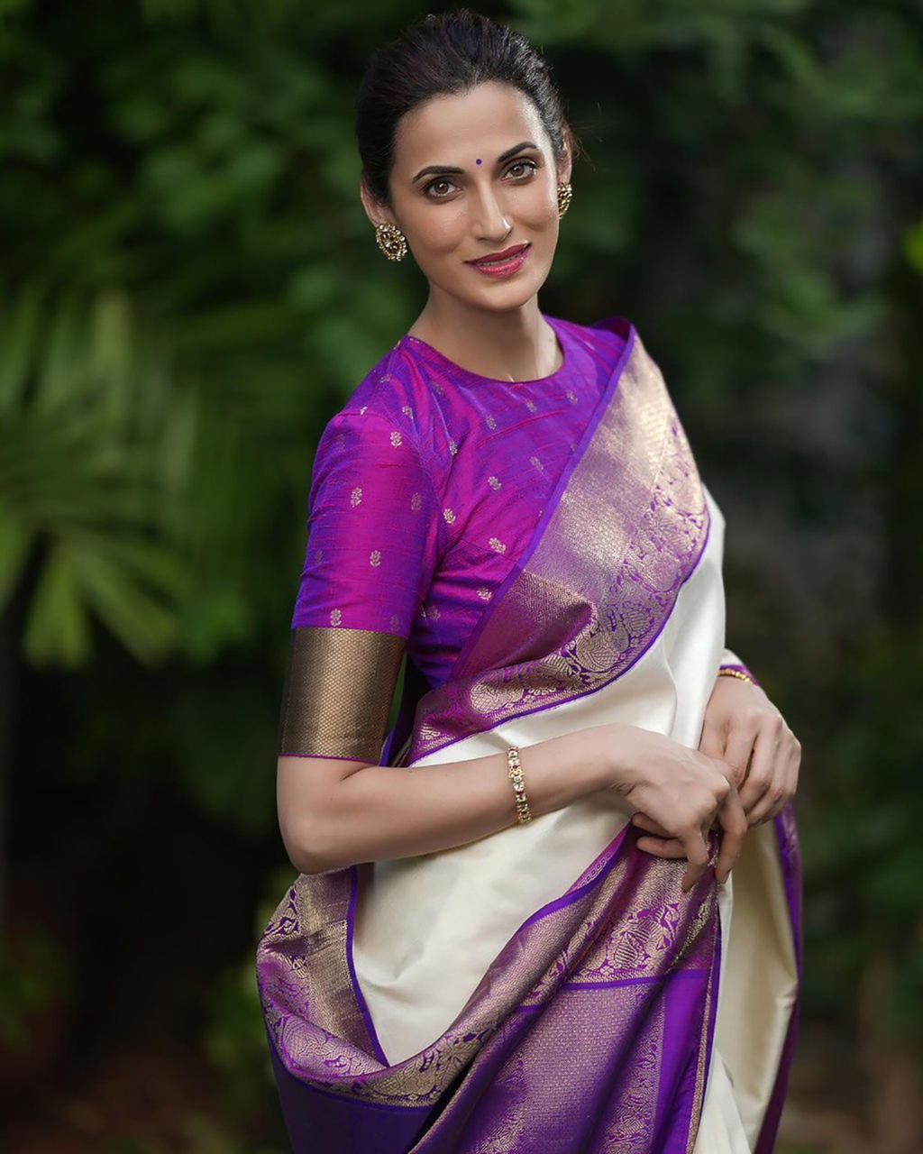 White Soft Lichi Silk Cloth Lace Border Work Saree | Sarees, Bollywood Sarees, Creative Sarees, Designer Sarees, Embroidered Sarees, Ethnic Saree, Modern Digital sarees, Party Wear Sarees
