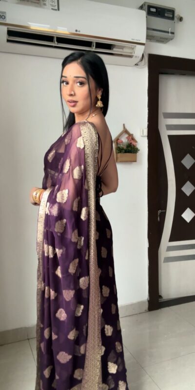 Wine soft lichi Silk Lace Border Saree | Sarees, Bollywood Sarees, Creative Sarees, Designer Sarees, Embroidered Sarees, Ethnic Saree, Modern Digital sarees, Party Wear Sarees