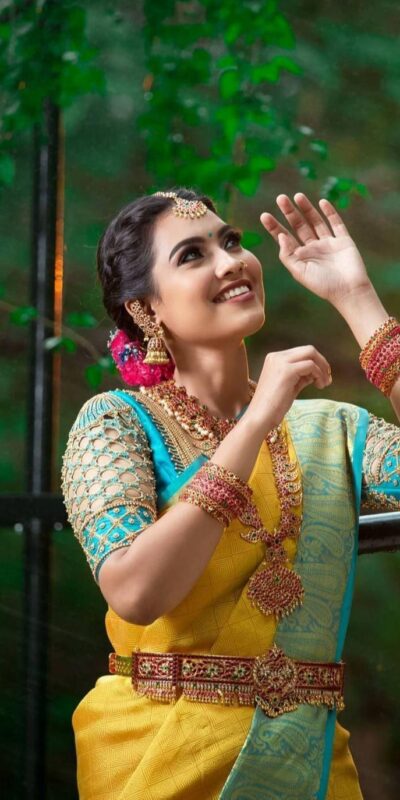 Yellow Lichi Silk With Lace Border Saree | Sarees, Bollywood Sarees, Creative Sarees, Designer Sarees, Embroidered Sarees, Ethnic Saree, Modern Digital sarees, Party Wear Sarees