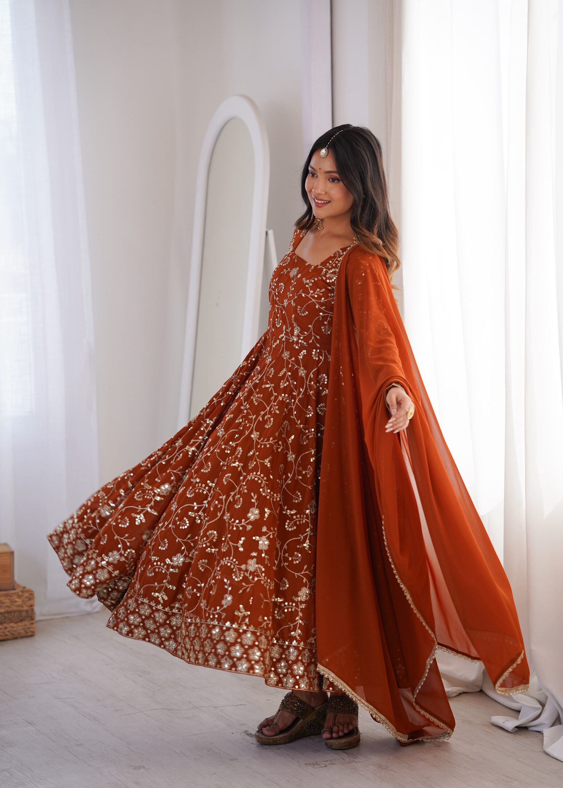 ZF 5024 Rust Fox Perfect for Wedding, Party, Durga Puja, Diwali, Anniversary –Georgette Gown. Now at just ₹2399. Delivery 4-6 Working Days. Shop now. | Gowns, Bollywood Gowns, Creative Gowns, Designer Gowns, Embroidered Gowns, Party Wear Gowns