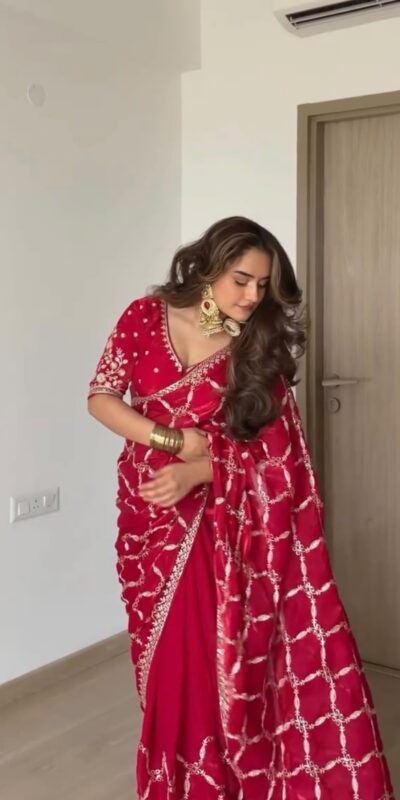 KD 634 Red Color Fendy Silk Saree With Sequins Work. Wedding, Party, Festive, Events Get it for ₹2399. Delivery 4-6 Working Days. Online Best Shop now. | Sarees, Bollywood Sarees, Creative Sarees, Designer Sarees, Embroidered Sarees, Ethnic Saree, Modern Digital sarees, Party Wear Sarees
