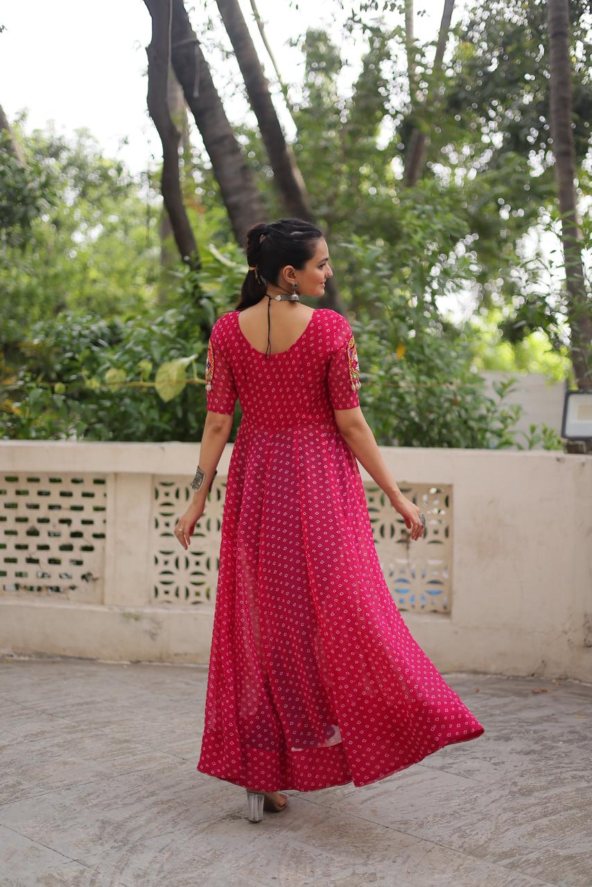 KA 1193 Pink Fox Georgette Kurti with Lace Work & Mirror Work. Affordable Price ₹1619. Delivery 4-6 Working Days. Shop now. | Kurti, Bollywood Kurti, Creative Kurtis, Designer Kurti, Party Wear Kurti, Selfie Kurti