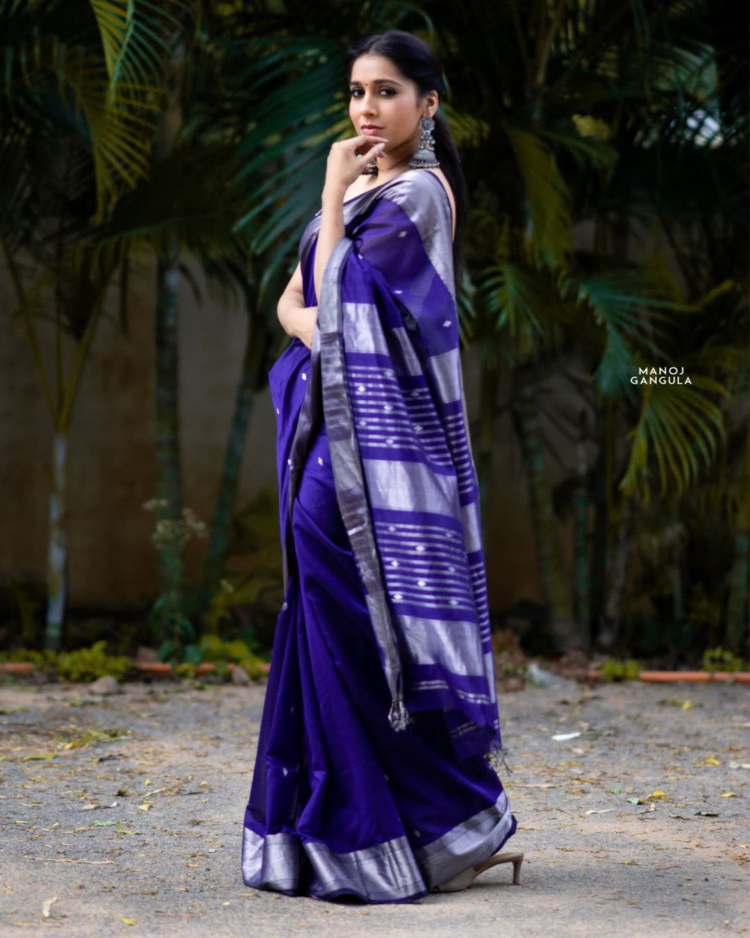 KP 5091 Royal Blue Soft Lichi Silk Saree with Lace Work & Lace Border. Introductory Price ₹1349. Delivery 4-6 Working Days. Shop now. | Sarees, Bollywood Sarees, Creative Sarees, Designer Sarees, Embroidered Sarees, Ethnic Saree, Modern Digital sarees, Party Wear Sarees
