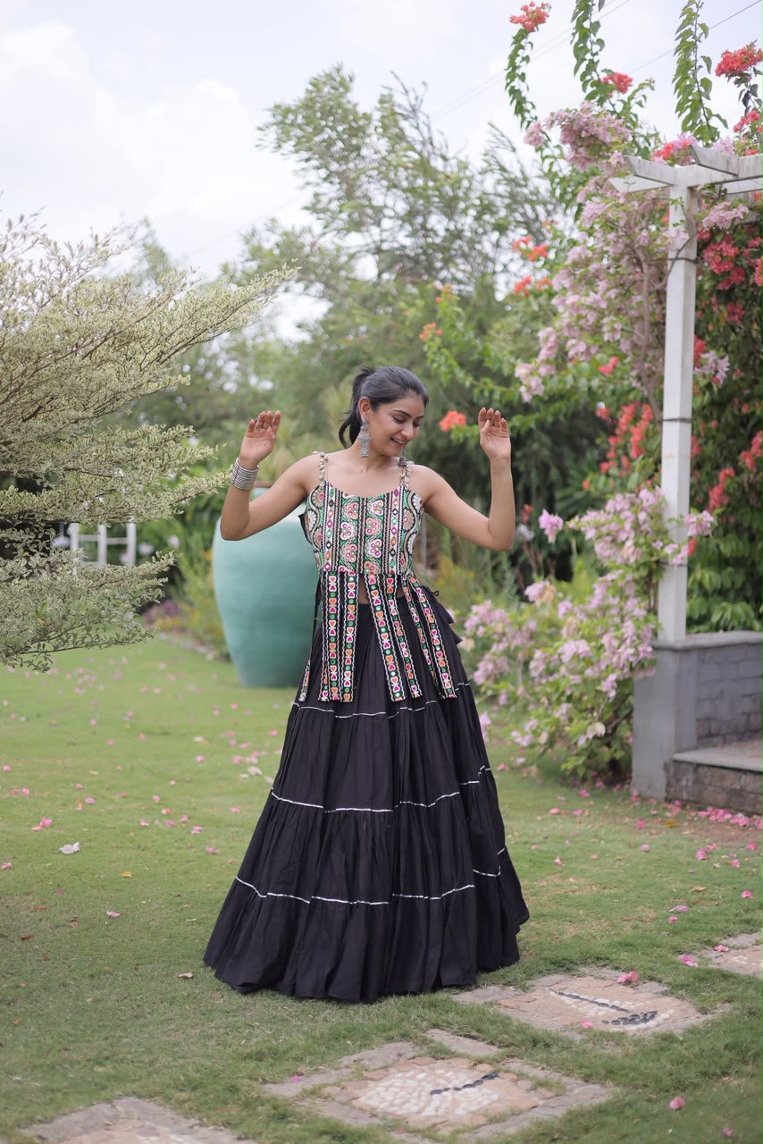 KA 5075 Black Kora Cotton Lehenga Choli erfect for Wedding, Party, Haldi, Traditional Day, Makar Sankranti – . Special Price ₹2899. Delivery 4-6 Working | Lehenga, Bollywood Lehenga, Creative Lehenga, Designer Lehenga, Embroidered Lehenga, Party Wear Lehenga