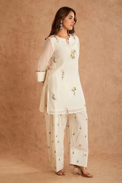 MF 513 in White Cotton Silk Digital Print & Embroidery Work Salwar Suit . Festive Deal ₹2149. Delivery 4-6 Working Days. Shop now. | Jump Suits, Salwar suit, Casual Suits, Creative suits, Designer Suits, Palazzo Suits, Party Wear Suits, Patiala Suits, Straight Suits