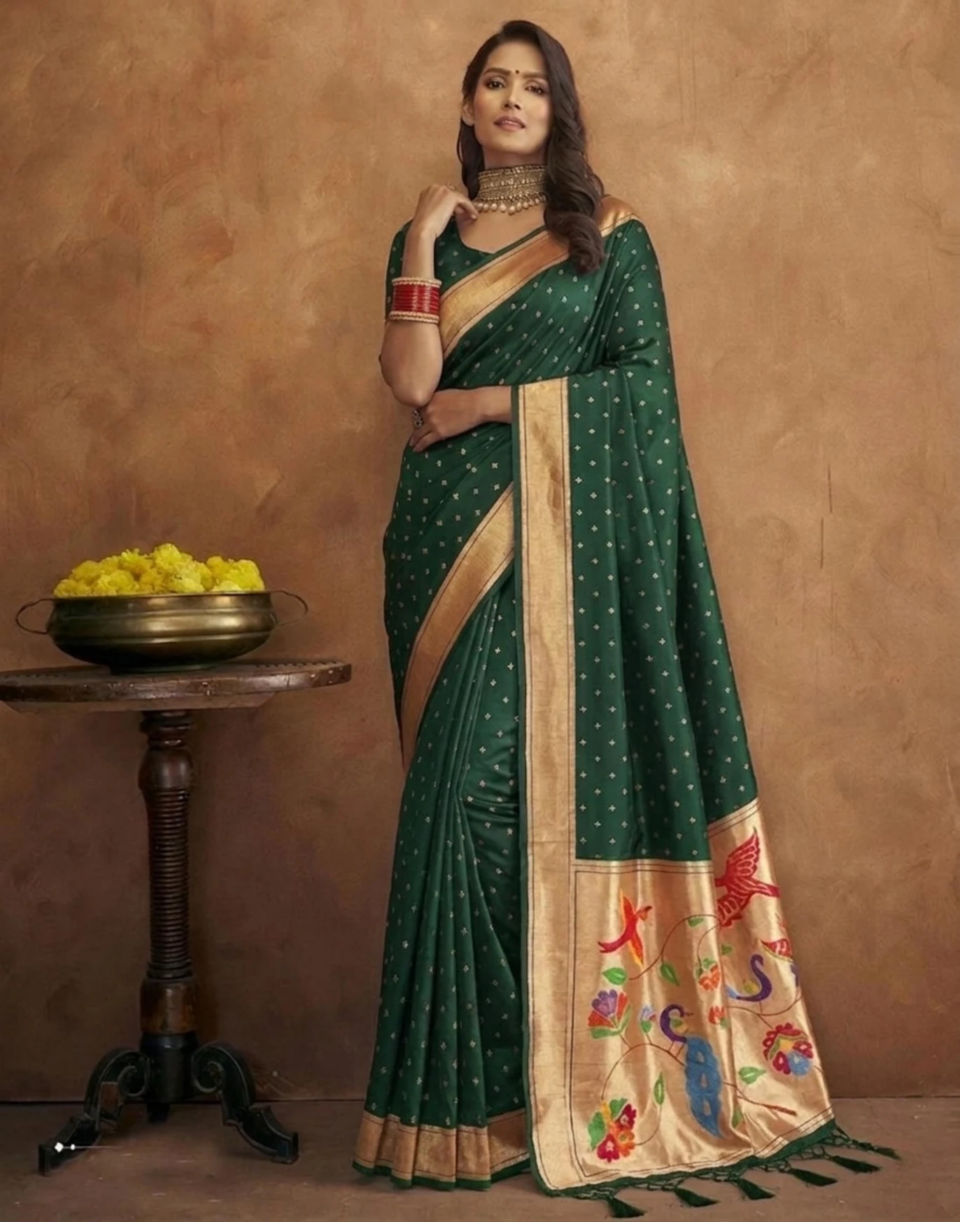 Elegant Green Jamdani Cotton Silk Zari Butti Work Saree - Image 4