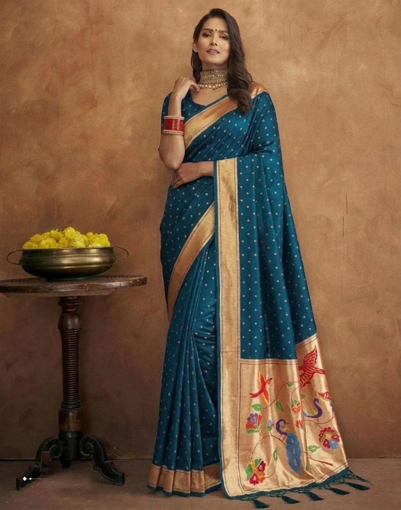 Elegant Rama Jamdani Cotton Silk Zari Butti Work Saree - Image 4