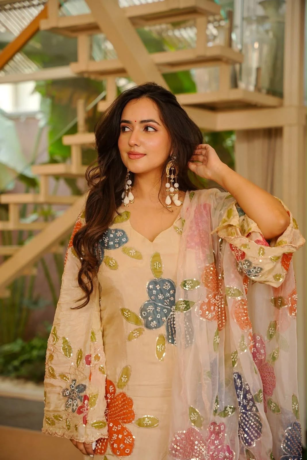 VLM 327 Off White in Color Natural Crepe Embroidery Work Salwar Suit . Affordable Price ₹2399. Delivery 4-6 Working Days. Shop now. | Jump Suits, Salwar suit, Casual Suits, Creative suits, Designer Suits, Palazzo Suits, Party Wear Suits, Patiala Suits, Straight Suits
