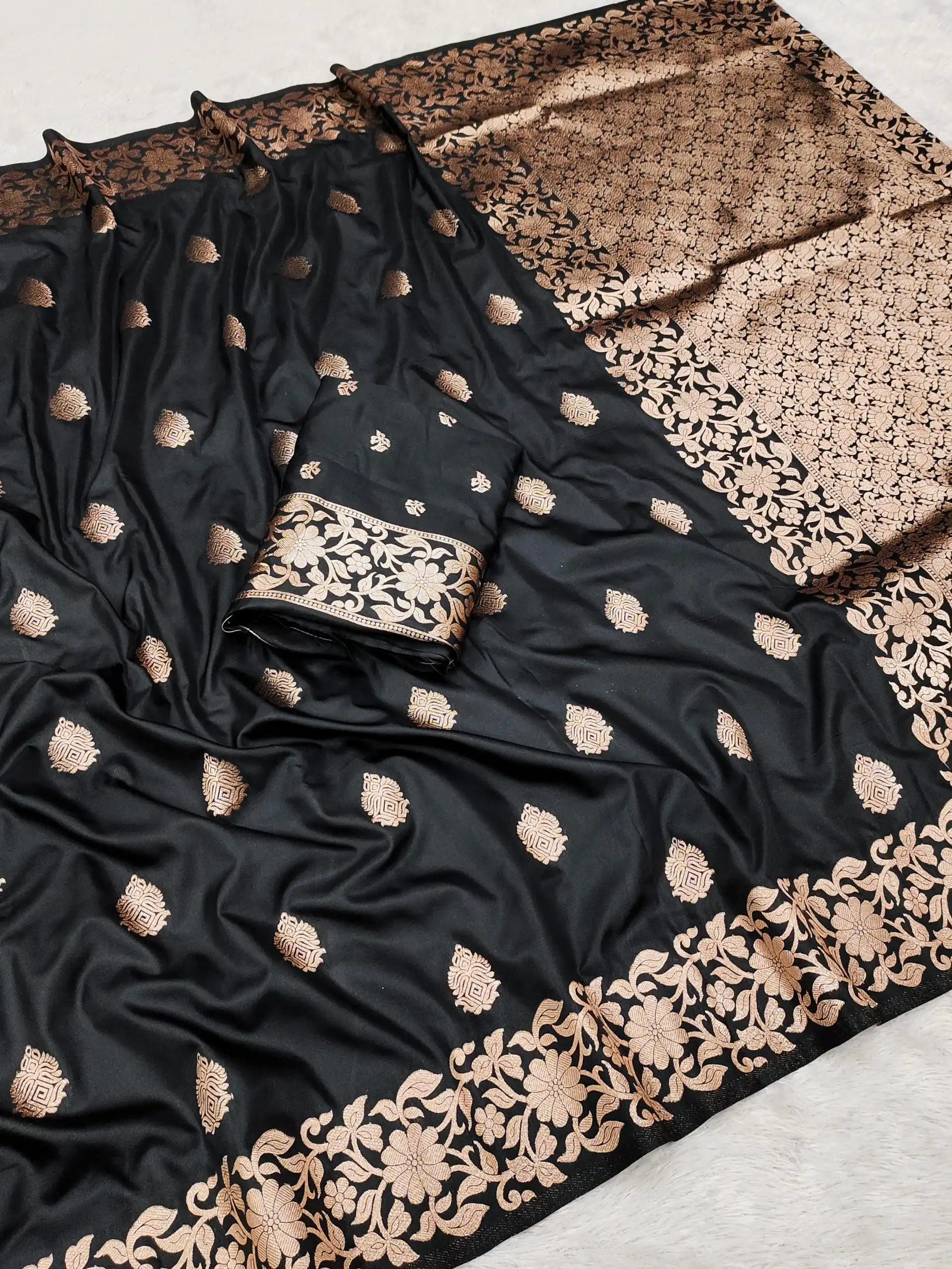 Black Banarasi Silk Lace Zari Work Saree | Sarees, Bollywood Sarees, Creative Sarees, Designer Sarees, Embroidered Sarees, Ethnic Saree, Modern Digital sarees, Party Wear Sarees