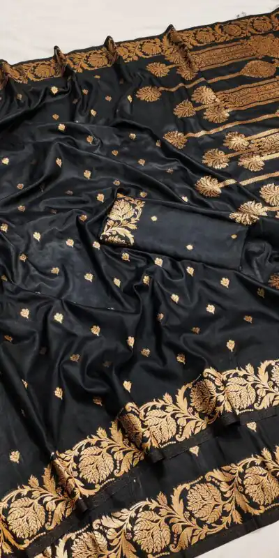 Black Banarasi Silk With Lace and Zari Work Saree | Sarees, Bollywood Sarees, Creative Sarees, Designer Sarees, Embroidered Sarees, Ethnic Saree, Modern Digital sarees, Party Wear Sarees
