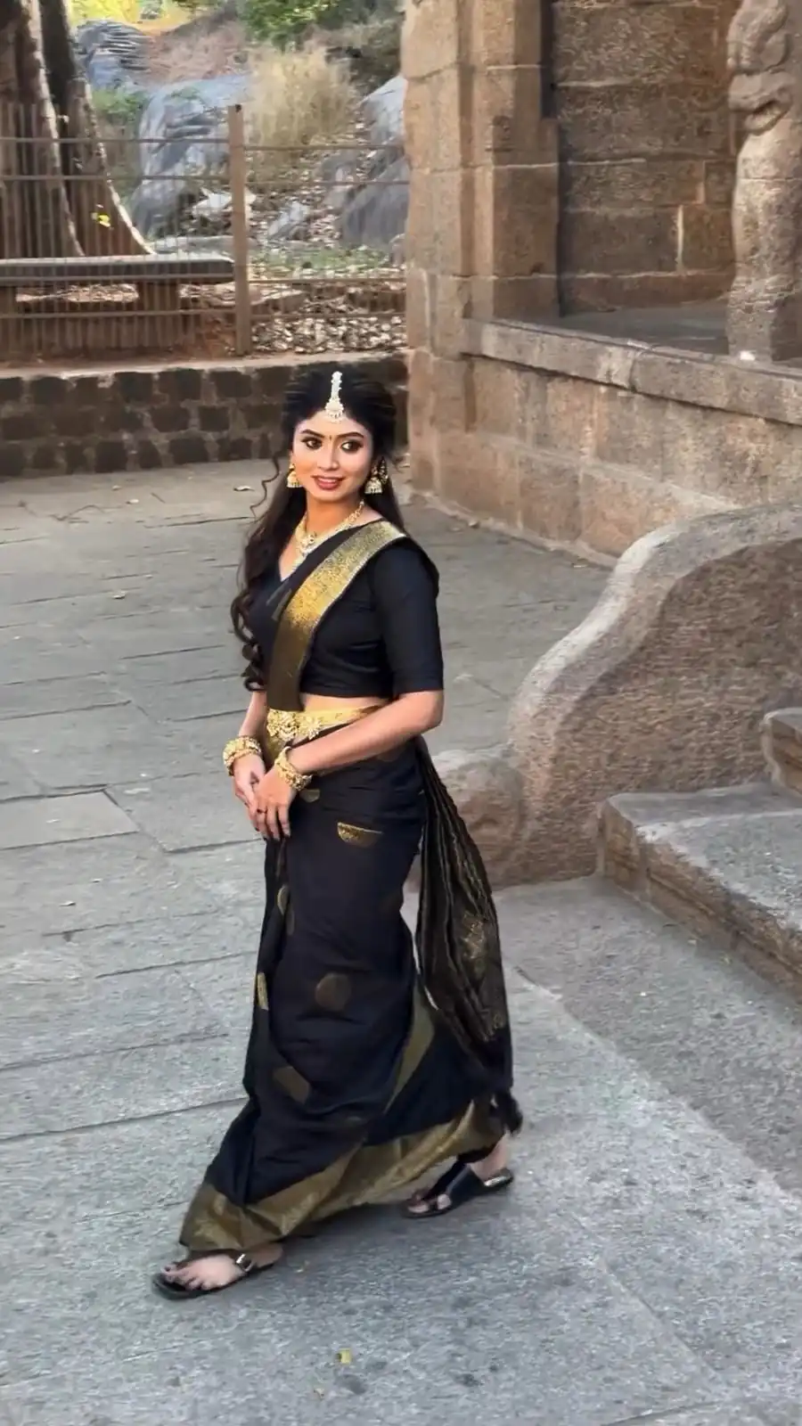 Black Butti Jacquard Saree | Sarees, Bollywood Sarees, Creative Sarees, Designer Sarees, Embroidered Sarees, Ethnic Saree, Modern Digital sarees, Party Wear Sarees