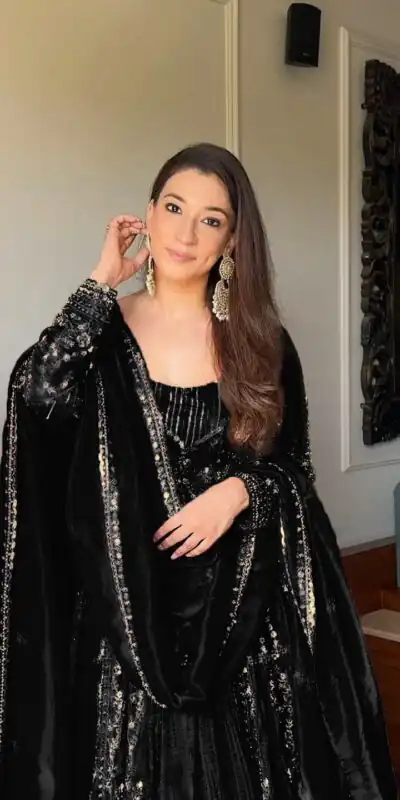 Black Crunchy Silk Lace Embroidery Work Gown | Gowns, Bollywood Gowns, Creative Gowns, Designer Gowns, Embroidered Gowns, Party Wear Gowns