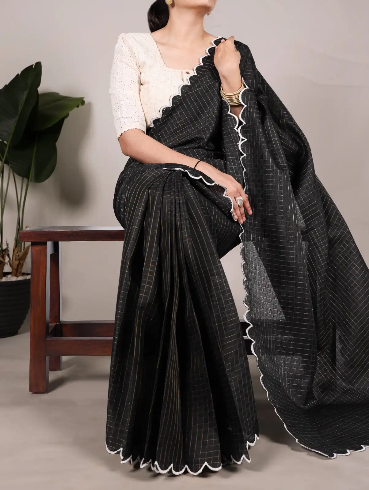Black Gadhawal Arca Work Saree | Sarees, Bollywood Sarees, Creative Sarees, Designer Sarees, Embroidered Sarees, Ethnic Saree, Modern Digital sarees, Party Wear Sarees